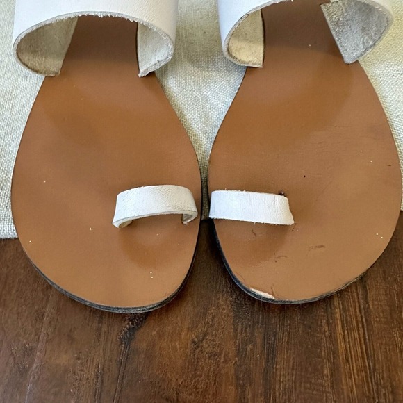 ATP Atelier Astrid Toe-Ring Sandals in White Leather - Picture 2 of 11